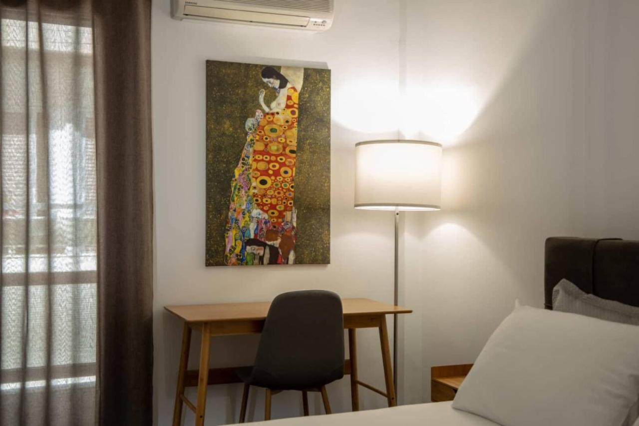 Sfakion 6 Apartment Chrissi Akti Chania Exterior foto